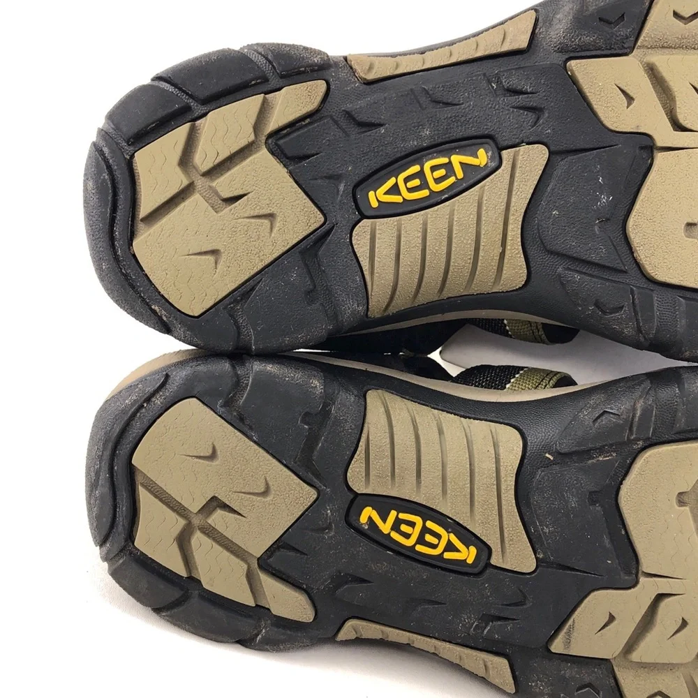 Keen Newport H2 Waterproof Hiking Sandals 9.5